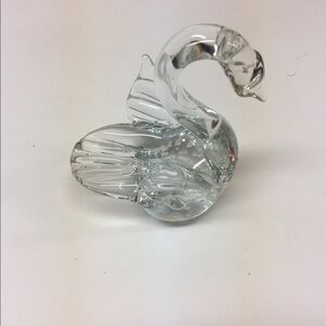 Glass swan figurine paperweight decor